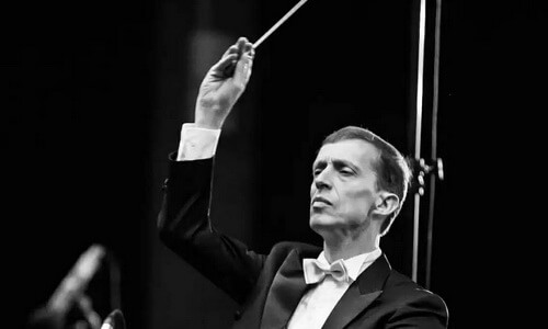 Een Nederlandse orkestdirigent in Wuhan