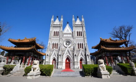 De bisschop van Beijing en zijn kathedraal